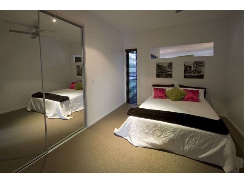 12 Albany Street, Sippy Downs QLD 4556