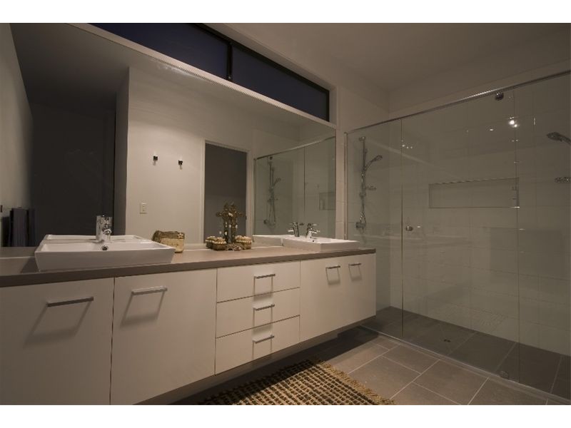 12 Albany Street, Sippy Downs QLD 4556