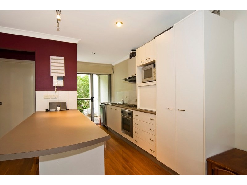 4/9-11 Barnes Drive, Buderim QLD 4556
