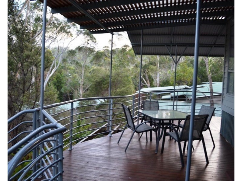 “Satinay 632″ Kingfisher Bay, Fraser Island QLD 4581