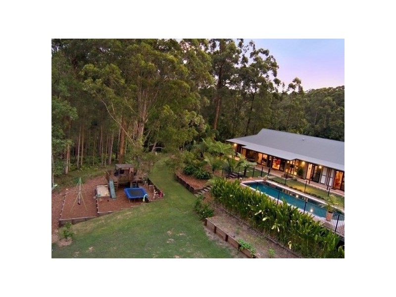 27 Toulambi Drive, Buderim QLD 4556