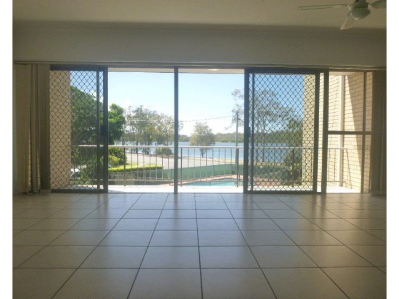 7/77 Bradman Avenue, Maroochydore QLD 4558