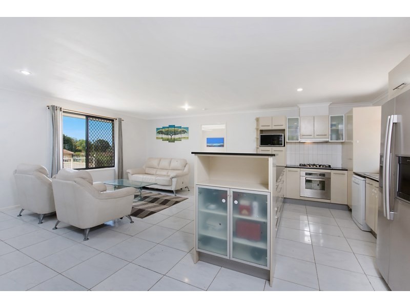 1 Cluny Drive, Buderim QLD 4556