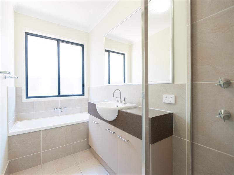 7 Skua Place, Mountain Creek QLD 4557