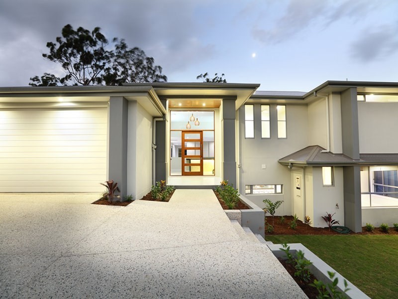 9 Apple Gum Place, Palmview QLD 4553