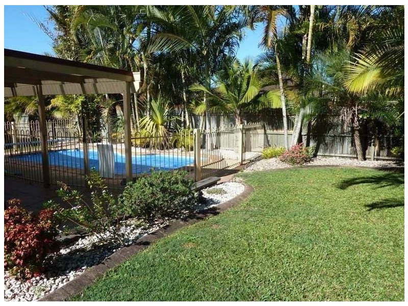 6 Felicia Court, Mountain Creek QLD 4557