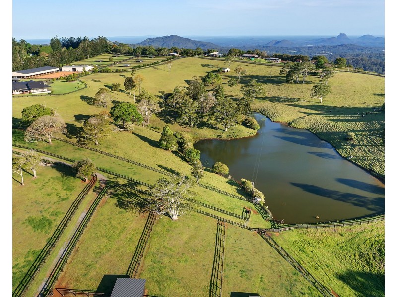236 Mountain View Road, Maleny QLD 4552
