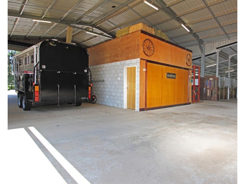 236 Mountain View Road, Maleny QLD 4552