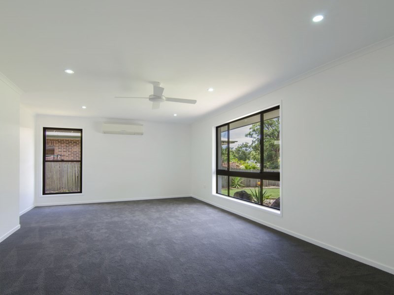 28 Karawatha Drive, Mountain Creek QLD 4557