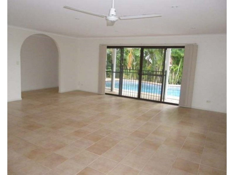 2 Plantation Parade, Buderim QLD 4556