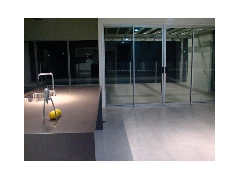 Villa 3b Artunga Place, Pelican Waters QLD 4551