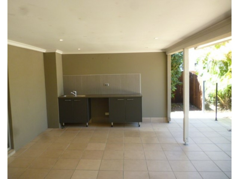 6 Ferguson Avenue, Buderim QLD 4556