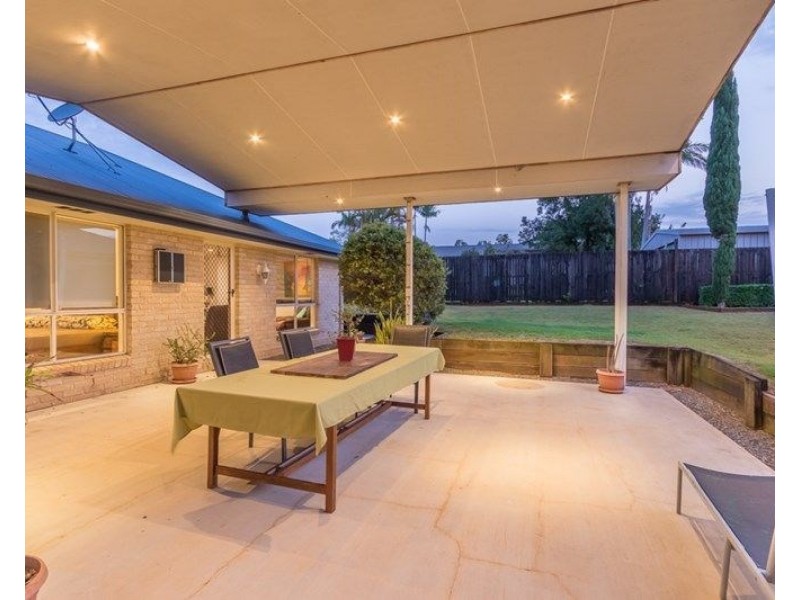 12 Tudor Court, Beerwah QLD 4519