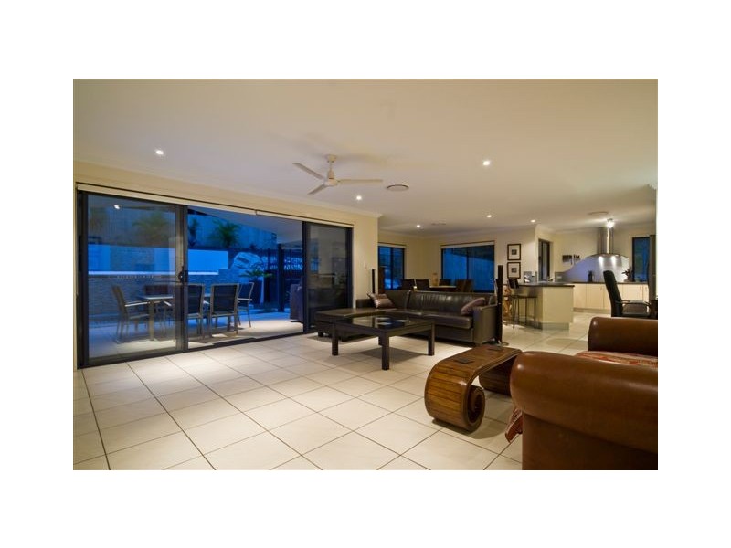 14 Cedara Place, Buderim QLD 4556