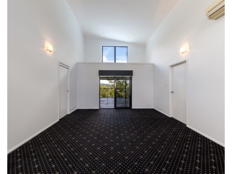 205 Mons School Road, Buderim QLD 4556