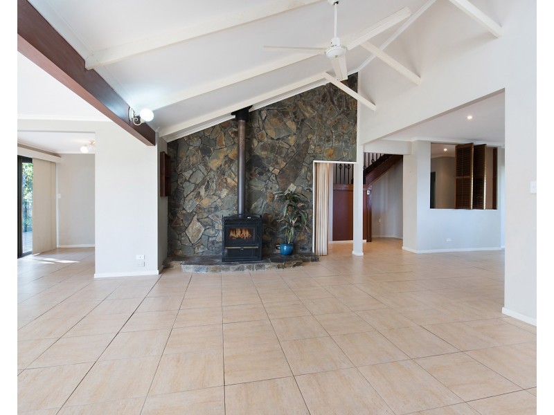 8 Highland Place, Buderim QLD 4556