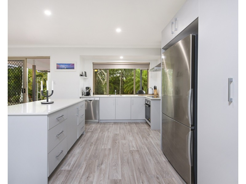 8 Sam White Drive, Buderim QLD 4556