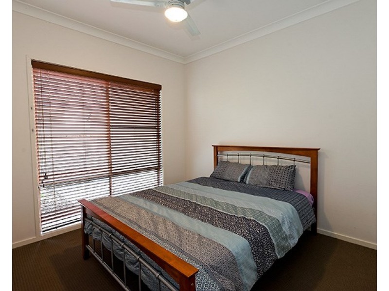 8 Peppermint Crescent, Sippy Downs QLD 4556
