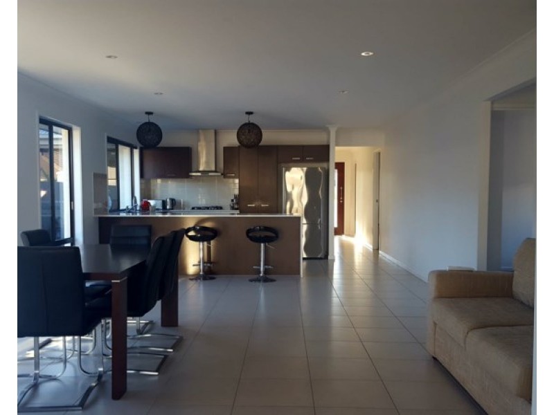 17 Corella Street, Forest Glen QLD 4556