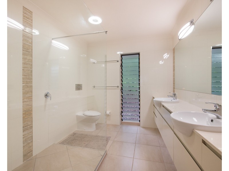 8 Fossilwood Court, Buderim QLD 4556