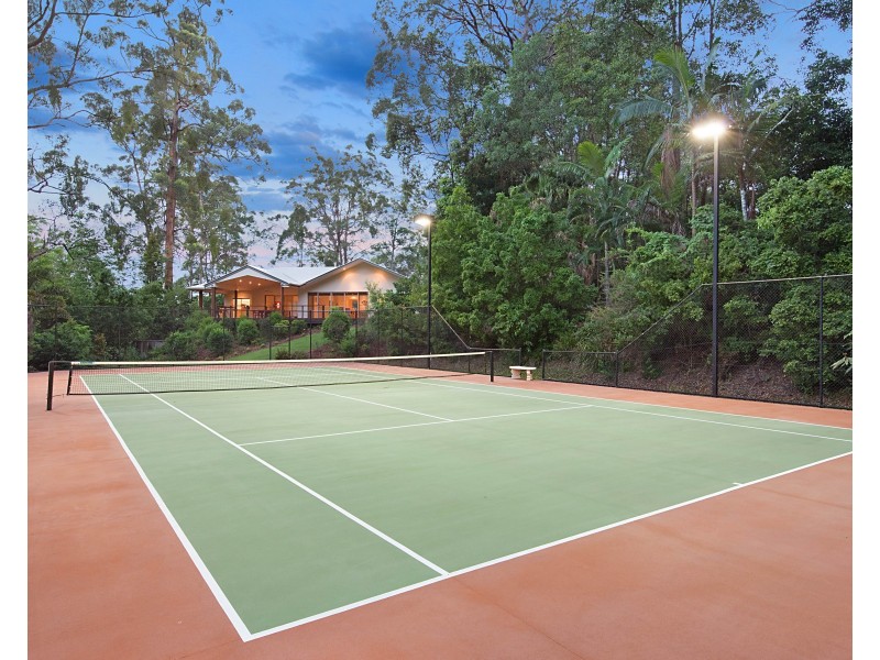 8 Fossilwood Court, Buderim QLD 4556