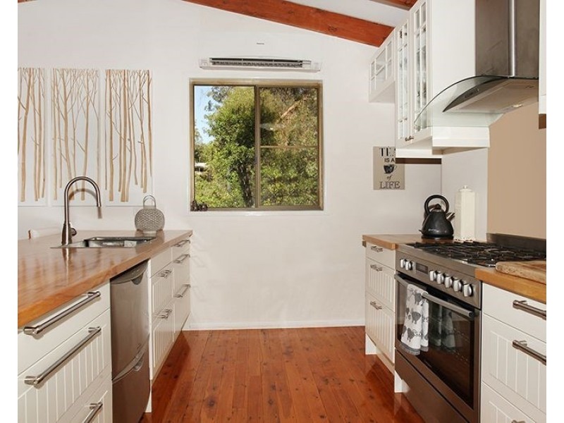 36 Edwin Road, Buderim QLD 4556