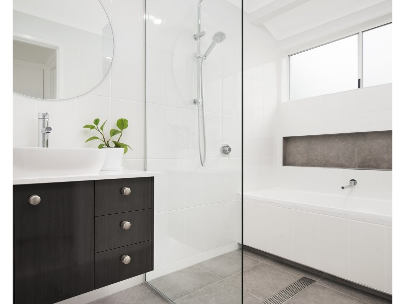 4 Eckersley Avenue, Buderim QLD 4556