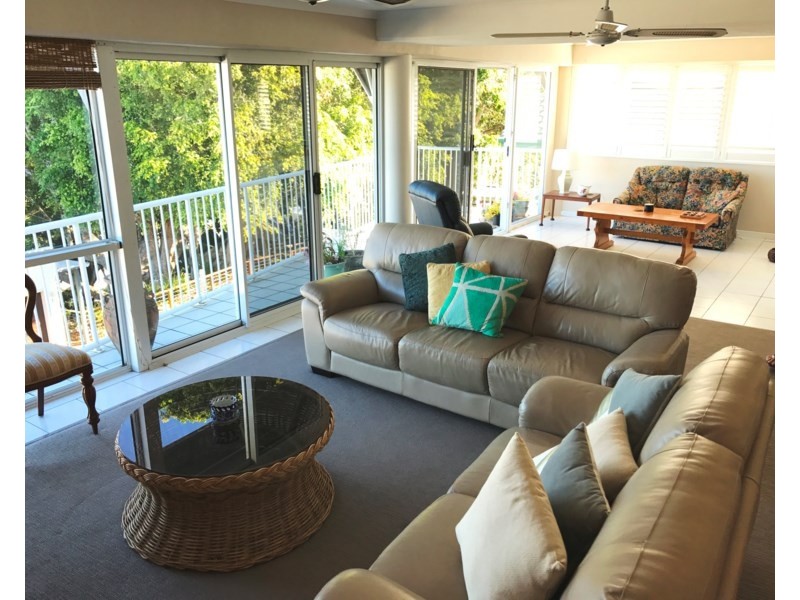 4/6 Ure Court, Buderim QLD 4556