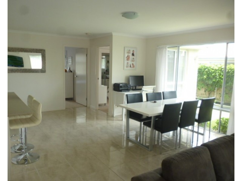 6 Lady Elliott Street, Mountain Creek QLD 4557