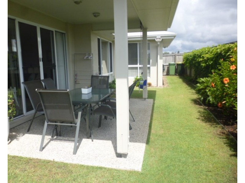 6 Lady Elliott Street, Mountain Creek QLD 4557