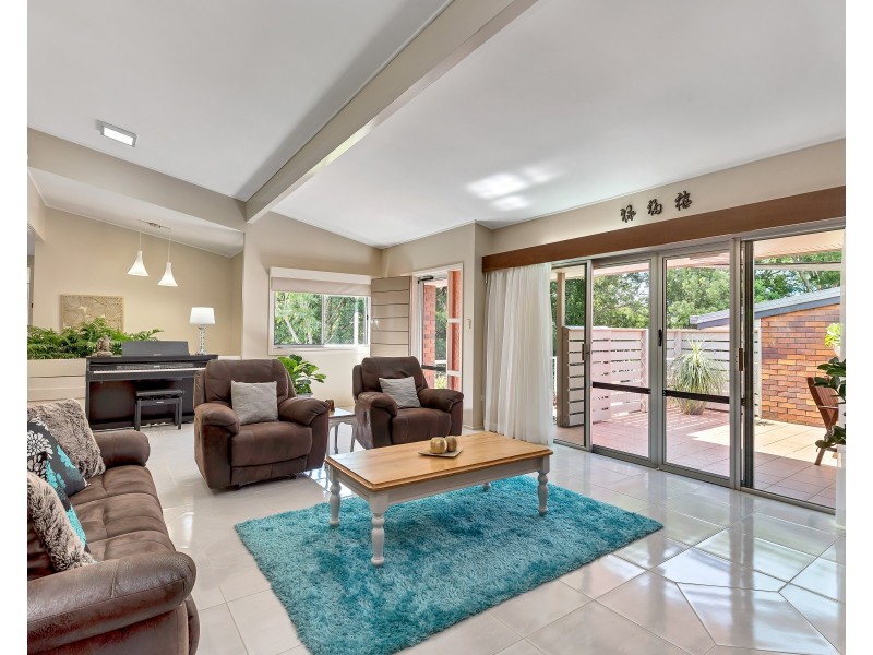 24 Lindsay Road, Buderim QLD 4556