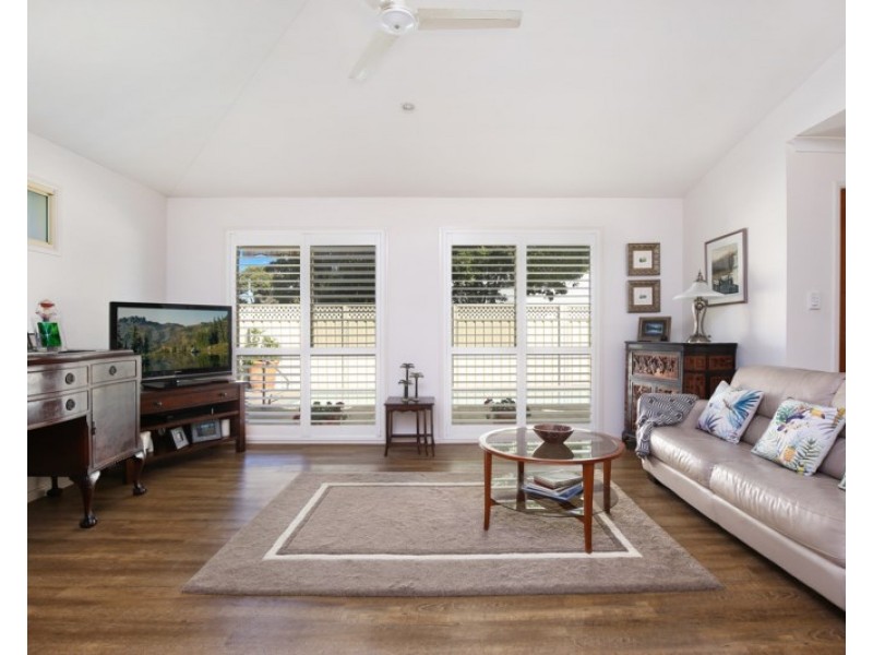 2 Manor Lane, Buderim QLD 4556