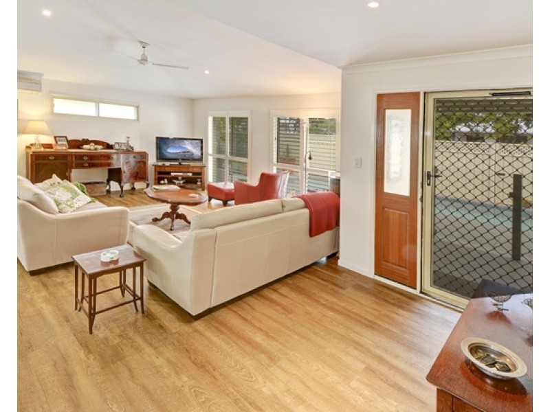 2 Manor Lane, Buderim QLD 4556