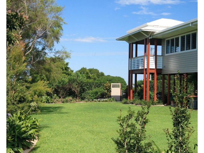 61 Eckersley Avenue, Buderim QLD 4556