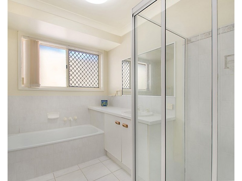 39 Lakeshore Avenue, Buderim QLD 4556
