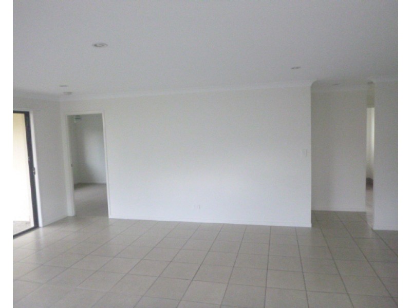 37 Tibouchina Street, Mountain Creek QLD 4557