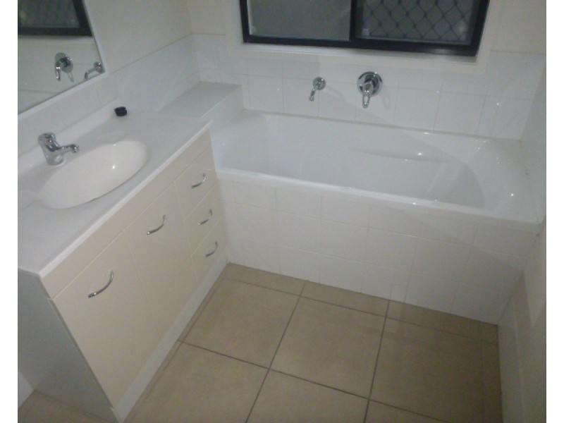 37 Tibouchina Street, Mountain Creek QLD 4557