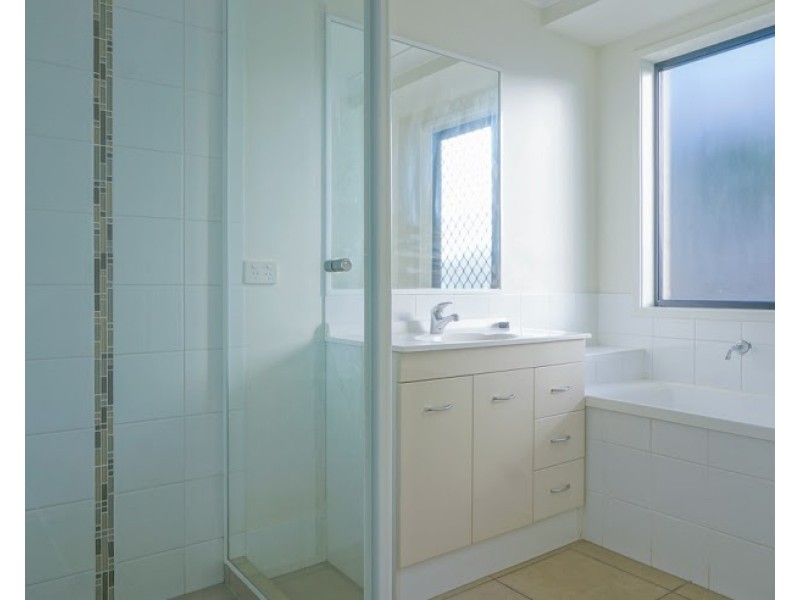 37 Tibouchina Street, Mountain Creek QLD 4557