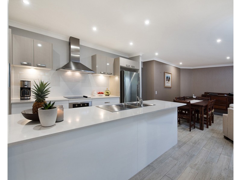 30 Spoonbill Drive, Forest Glen QLD 4556