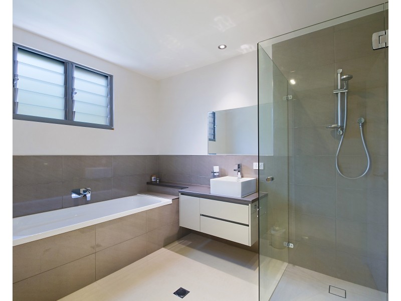 28-34 Golden Valley Place, Valdora QLD 4561