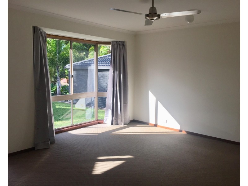 20 Crestmont Drive, Buderim QLD 4556