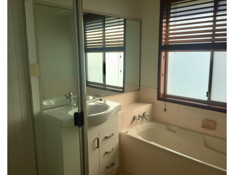 20 Crestmont Drive, Buderim QLD 4556