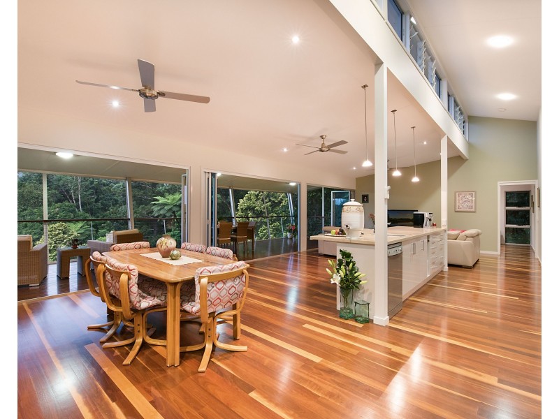 12 Quiet Valley Crescent, Buderim QLD 4556