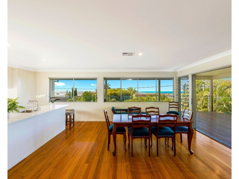 18 Gilbert Street, Buderim QLD 4556