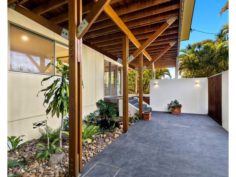 18 Gilbert Street, Buderim QLD 4556