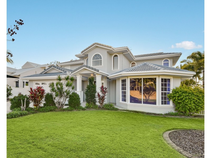 1 Admiralty Drive, Alexandra Headland QLD 4572