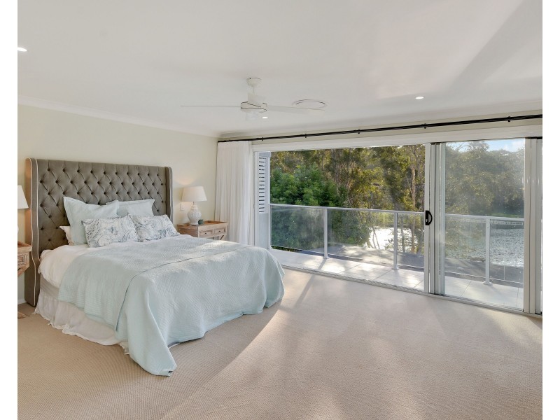 1 Admiralty Drive, Alexandra Headland QLD 4572