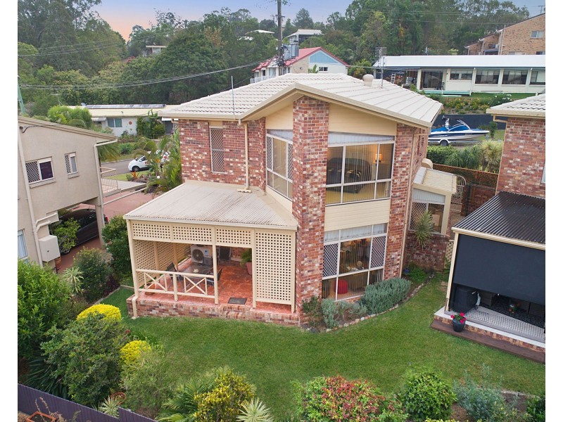1/1 Barnes Drive, Buderim QLD 4556