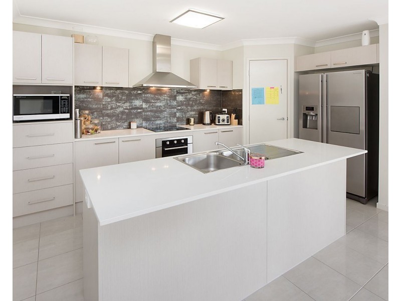 12 Heathwren Street, Forest Glen QLD 4556