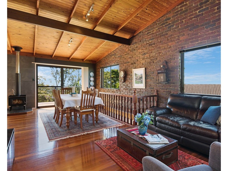 1 Falcon Court, Mapleton QLD 4560